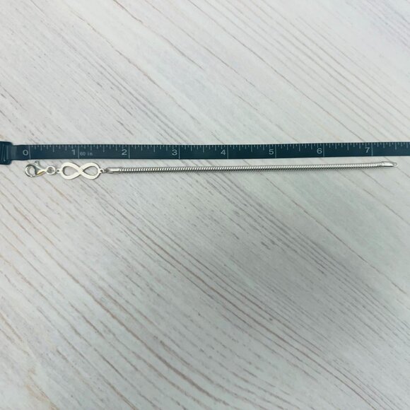 Reflection Beads Sterling Silver Infinity Symbol Bracelet - Picture 5 of 11